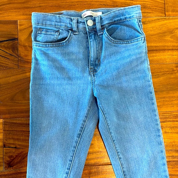 Levi's 720 High-Rise Super Skinny jeans & Levi's 511 Slim Fit jeans✨ - Picture 9 of 17